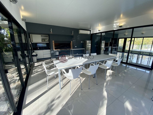 Imagen 27 de 30 de Venta Apartamento 2 Dormitorios Playa Mansa Punta Del Este - Punta Del Este Mansa