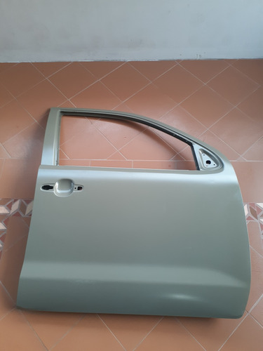 Puerta Delantera Derecha Toyota Hilux Fortuner Original 