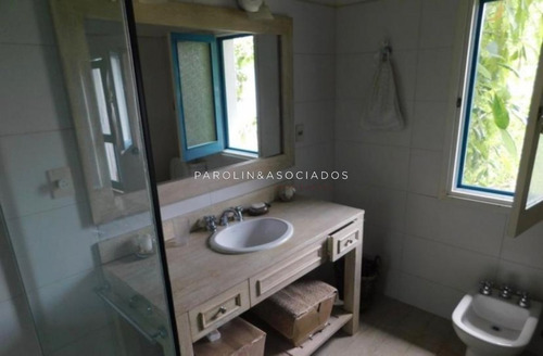 Casa En Venta De 5 Dormitorios En La Barra -ref:3949