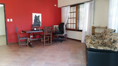 Imagen 3 de 14 de Ph Al Frente En Pb Tipo Casa!!! 4 Amb 2 Baños Patio/cochera. Cerca De Avenida