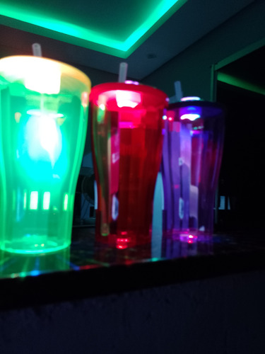 Copo Com Led 600 Ml Lindo Brilho Intenso A Noite, Festas Etc