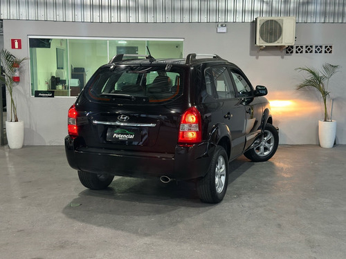 Hyundai Tucson 2.0 MPFI GLS 16V 143CV 2WD FLEX 4P AUTOMÁTICO