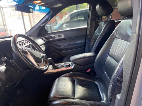 Imagen 5 de 6 de Ford Explorer Limited Automático