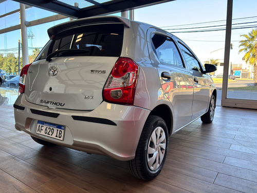 Toyota Etios 1.5 X 6mt My19
