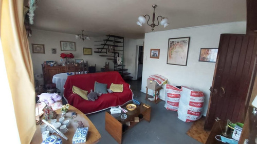 Imagen 11 de 12 de Casa En Sector Céntrico, Con Amplio Patio Ideal Para Empresa