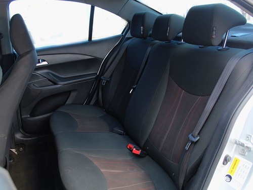 Imagen 12 de 14 de Chevrolet Aveo Lt At 2020