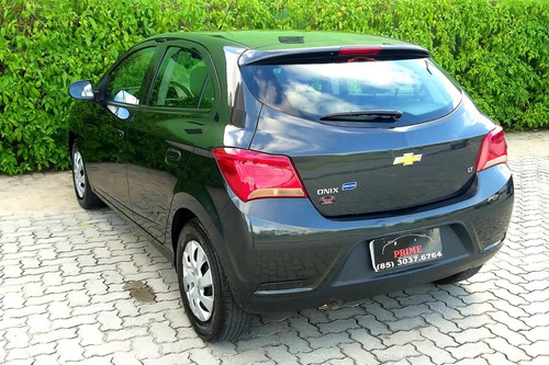 Onix 1.0 Lt Spe/4