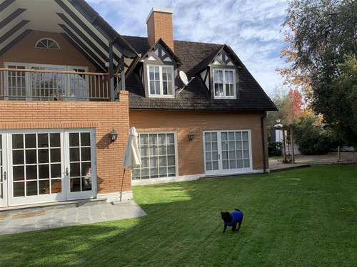Casa En Arriendo En Lo Barnechea