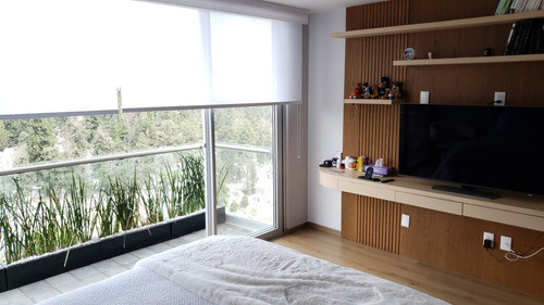 Departamento Como Nuevo, Amplio Y Acogedor Con Vista Arbolada ¡listo Para Estrenar!