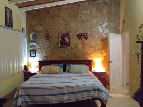 Imagen 7 de 14 de Hermosa Casa Con Anexo Palmarito Maracay 3213504 Nb