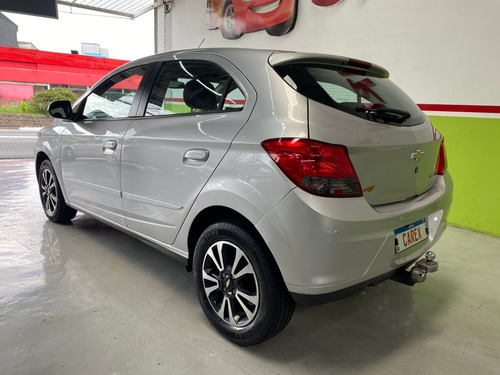 Chevrolet Onix 1.4 MPFI LTZ 8V FLEX 4P AUTOMÁTICO