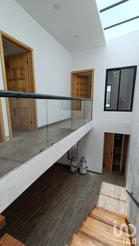 Venta Casa 3 Ambientes Kaltic