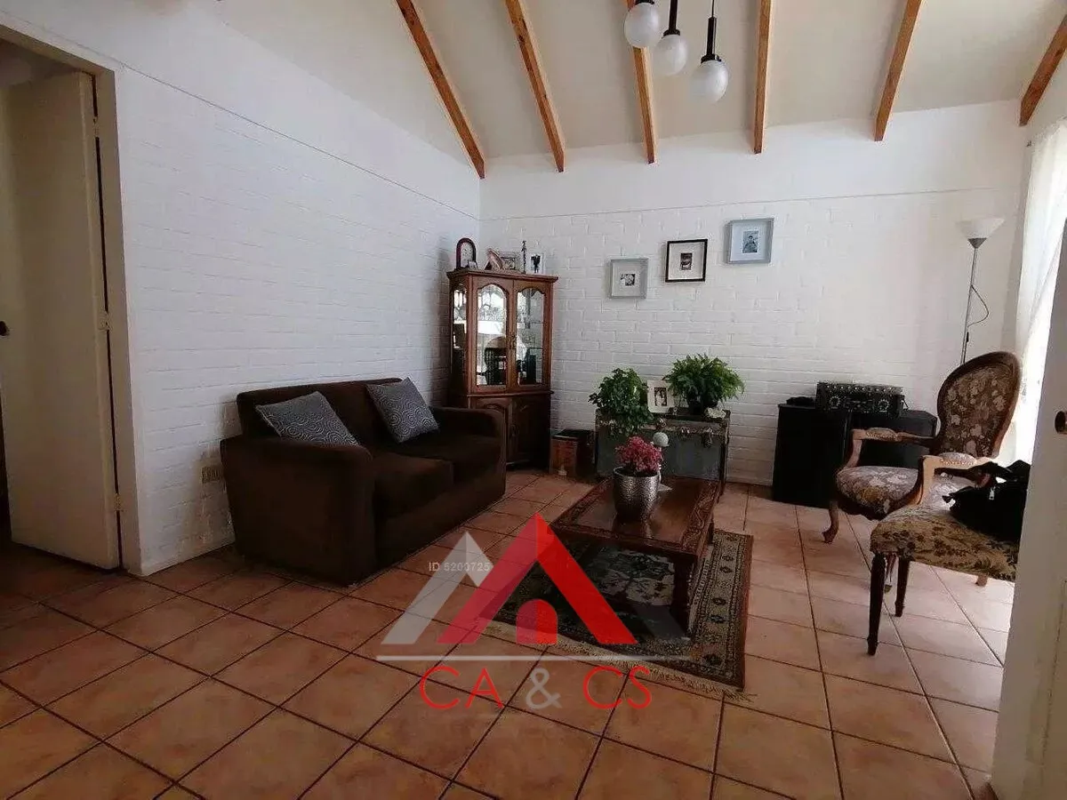 Imagen 4 de 14 de Casa A Pasos Del Centro De Quilpue 4 Dormitorios 2 Baños