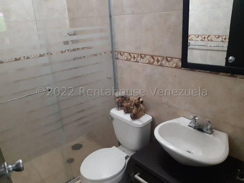 Imagen 22 de 29 de Gustavo Zavala Rentahouse 22-22117