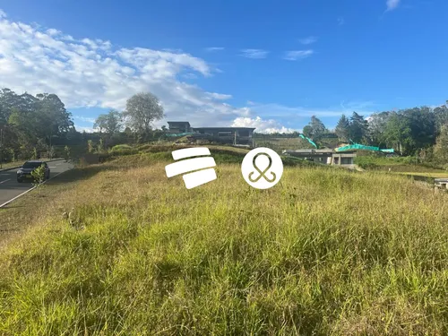 Lote En Exclusiva Parcelacion En Fizebad