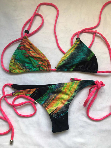 Bikini Nueva T S De Lucra En Tonos Verdes Y Fucsias Nueva