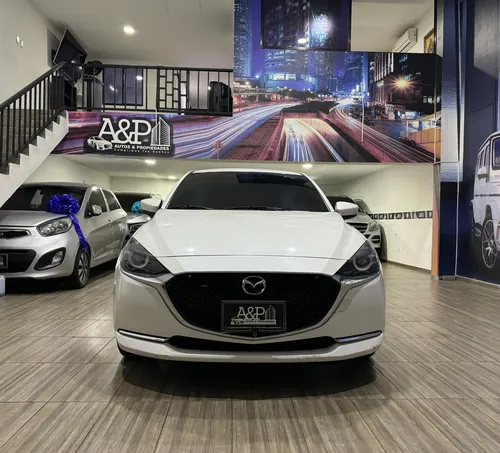 Mazda 2 1.5 Grand touring lx