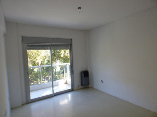Imagen 8 de 13 de Departamento En Venta En La Plata Calle 120 E/ 68 Y 69 Dacal Bienes Raices