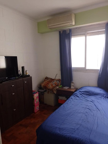 Imagen 29 de 30 de Amplio 4 Ambientes Al Frente Con Balcon Corrido Apto Credito