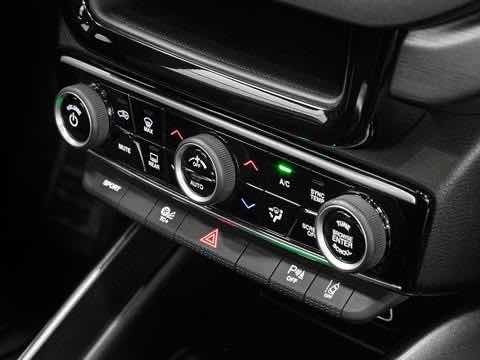 Imagen 8 de 11 de Fiat Toro Freedom 2.0 T