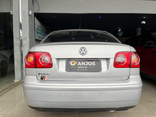 Volkswagen Polo Sedan POLO SED. COMFORT. 1.6 MI TOT. FLEX 8V