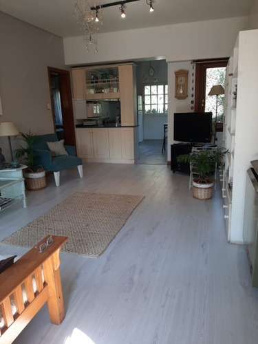 Imagen 5 de 14 de Chalet En Venta En Castelar Norte