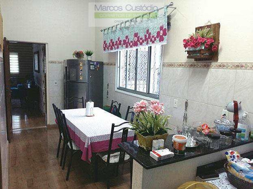 Sobrado Com 3 Dorms, Osvaldo Cruz, São Caetano Do Sul - R$ 890.000,00, 0m² - Codigo: 549 - V549