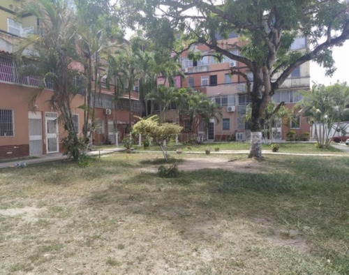 Imagen 19 de 30 de Apartamentos En Venta Almarriera Cabudare 22-14101 @m