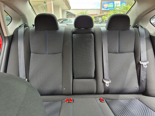 Nissan Sentra 1.8 B17 Fl Sr