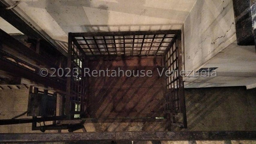 24-8247 ¡alquila Edificio Comercial En Zona De Alto Potencial, Maracay! Mord