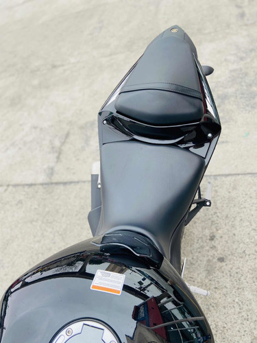 Imagem 11 de 11 de Yamaha Yzf R3 Monster Ano 2021 Apenas 1 Mil Km Financiamos