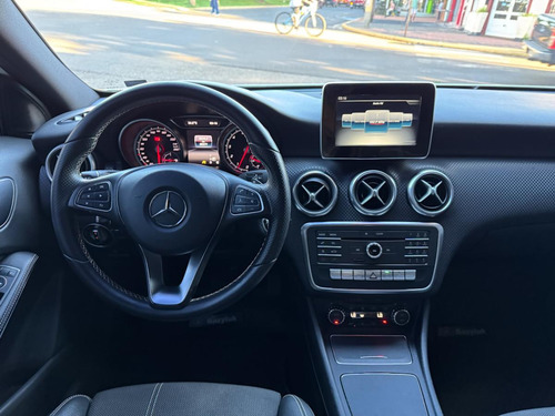 Mercedes-Benz Clase A 1.6 A 200 At Urban B.efficiency 156cv