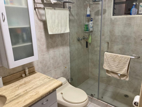 Imagen 9 de 15 de En Venta Bello Apartamento En El Cigarral El Hatillo Caracas