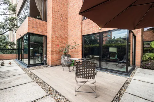 Apartamento En Arriendo/venta En El Nogal. Cod V6766