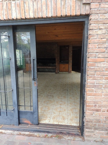 Casa Nn Alquiler Para Uso Profesional/ Comercial - Oficinas
