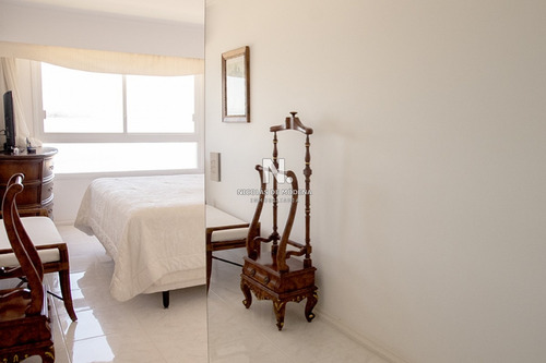 Apartamento A La Venta En Primera Linea-ref:2545