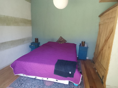 Casa Racionalista De Diseno Moderno, En Club De Campo Weekend , Con Detalles Unicos De Madera Reciclada Y Claraboyas En Techo Y Paredes