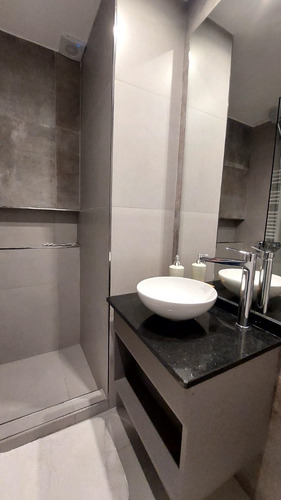 Departamento En Alquiler Con Cochera - 1 Dormitorio - San Juan 260