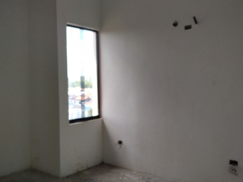 Imagen 5 de 22 de Pent-house En Venta En Urb. Arivana, Conj. Res. Kamila Suites