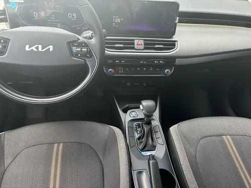 Kia K3 Cross Zenith Mod 2026 Hoy Soat Gratis