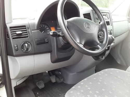 Imagen 10 de 10 de Mercedes Benz Sprinter 2.1 415 2013 Combi 3665 150 Cv 15+1