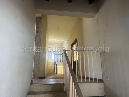 Aslibel Melédez Vende Excelente Casa Al Este De Barquisimeto