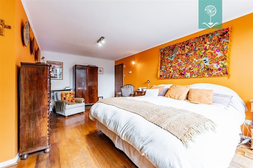 Venta Casa 6 Dormitorios 4 Baños En Cerro Calan, Las Condes