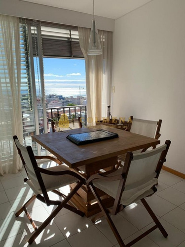 Departaemento De 1 Dormitorio Con Vista Al Puerto- Ref: 2129