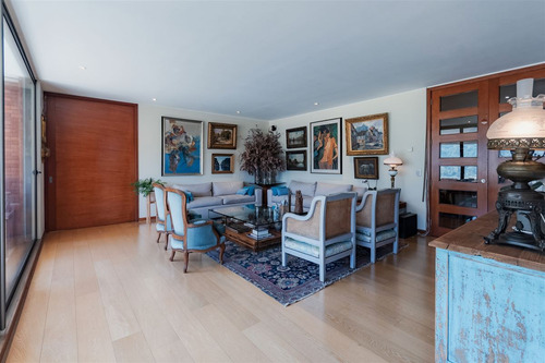 Departamento En Venta De 4 Dorm. En Vitacura