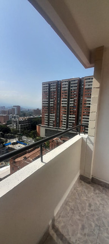 Vendo Apartamento En Los Colores Medellin