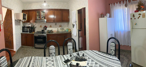Departamento En Venta - 2 Dormitorios 1 Baño - 62mts2 - Berazategui