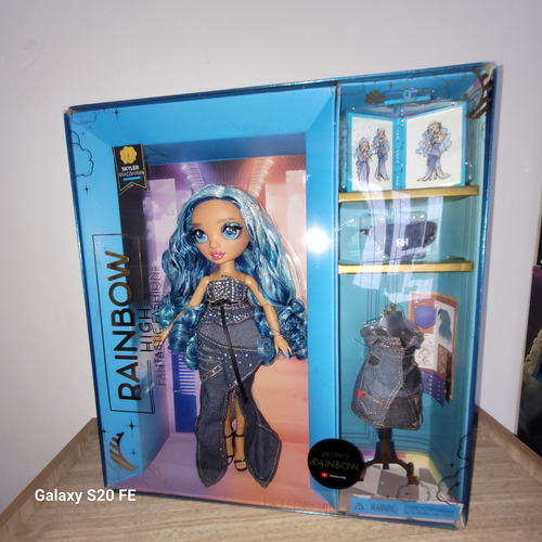 Muñeca Rainbow High Fantastic Skyler Bradshaw Deluxe (Usado)
