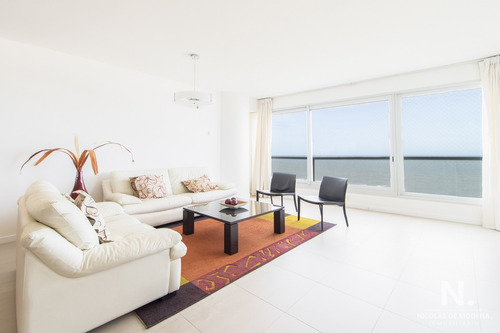 Apartamento En Torre Le Parc En Alquiler Temporario, Playa Brava, Punta Del Este.