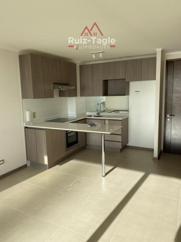 Imagen 8 de 18 de Venta De Bello Departamento Costas De Montemar, Entrelomas